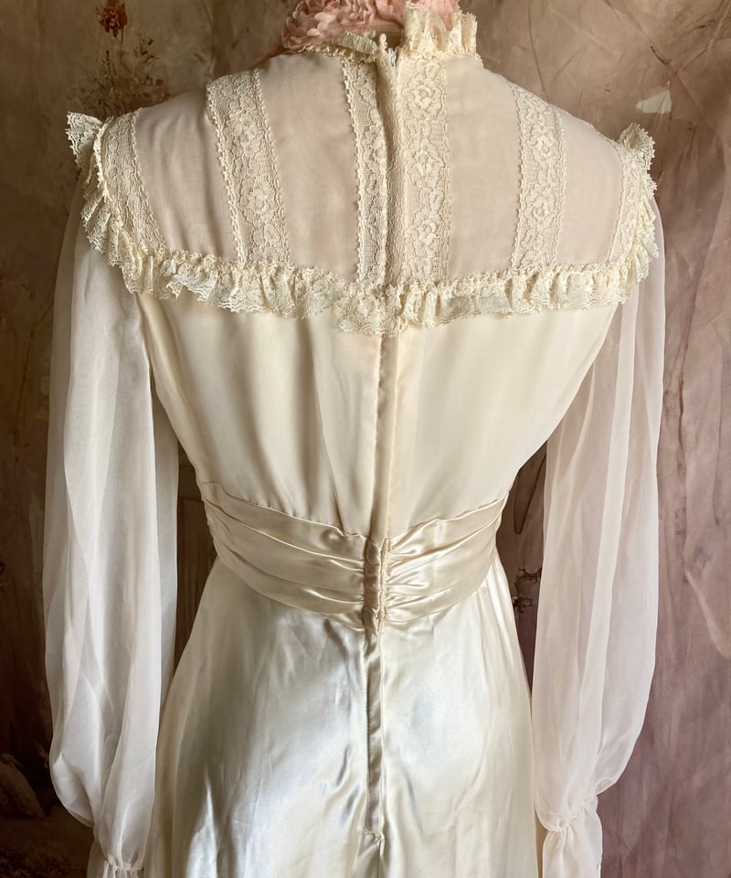 アンティーク 1880年代トワルドジュイ鳥達の森 ミラネーゼレース装飾