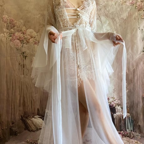 Maria Lace Robe