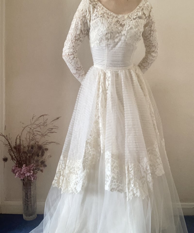 50s Long Train Lace Wedding Dress | Rêverie Vin