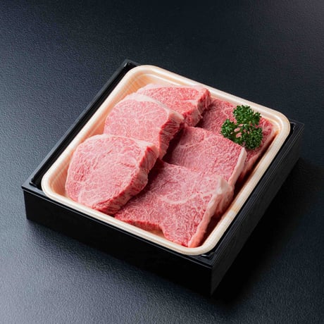 【冷蔵】松GIFT-5「奇跡の熊野牛」紀の川天空和牛ステーキ用　おまかせ　100g×8枚