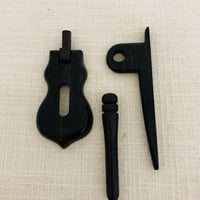 アイボリー、黒檀(上)フルラッチ(丸みのある形)