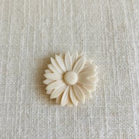 アイボリーマーガレットカービング