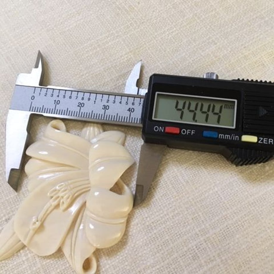 5ecb20f4cee9ea367ef24740