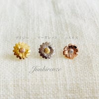 Junkirenzeお花ピアス(片耳)