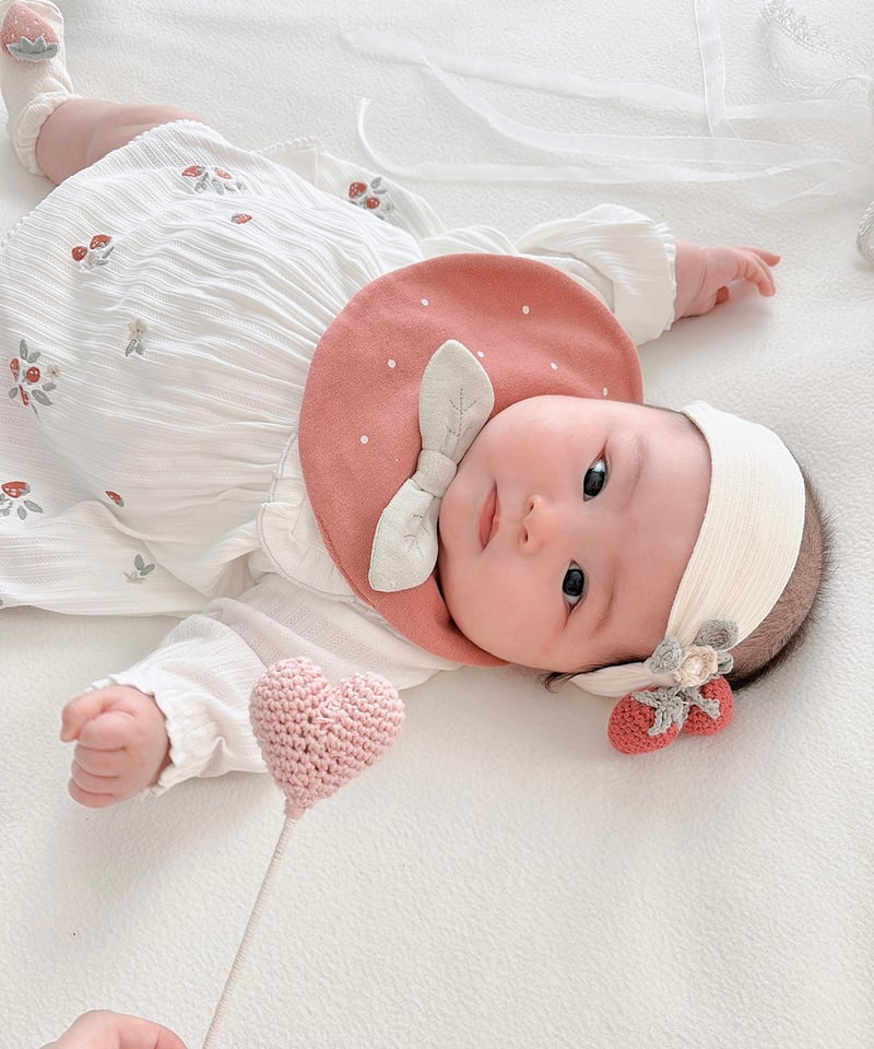 mocmof いちご ベビースタイ 622-554044 | TAKARAYA ONLINE