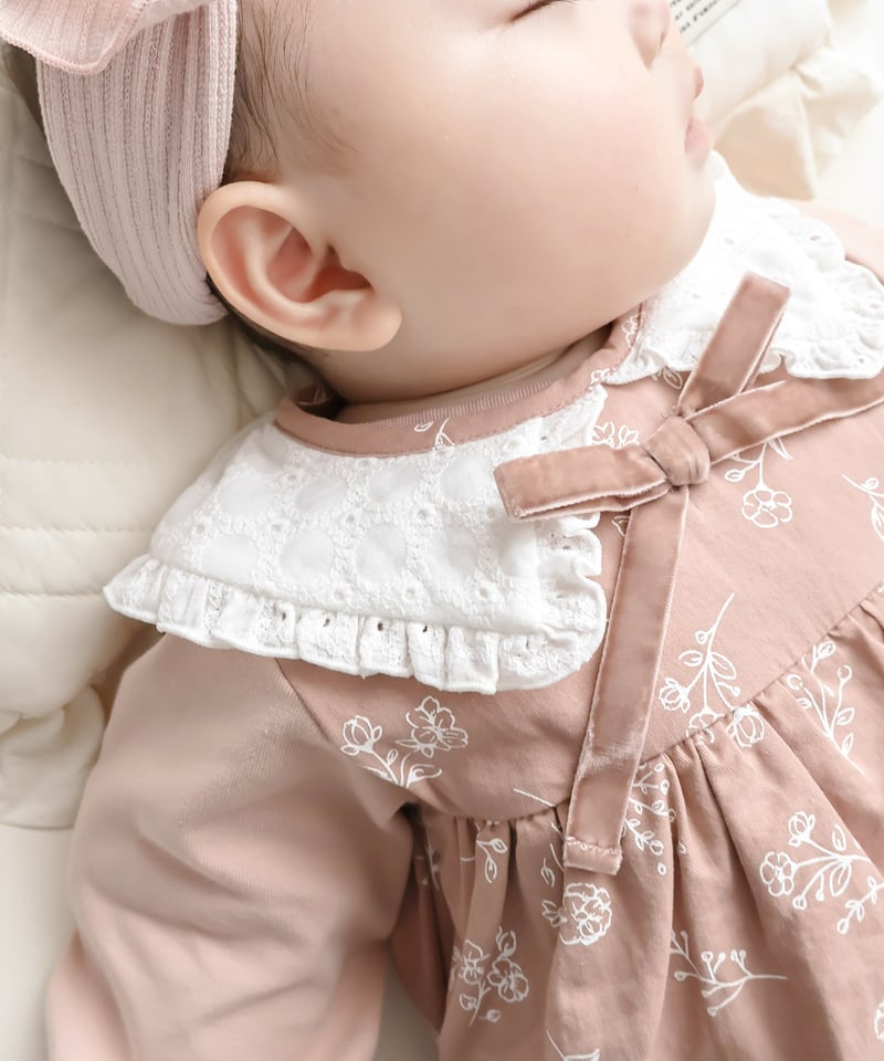 familiar ロンパース　花柄 美品】familiar 花柄ロンパース 60 カバーオール familiar チェック柄