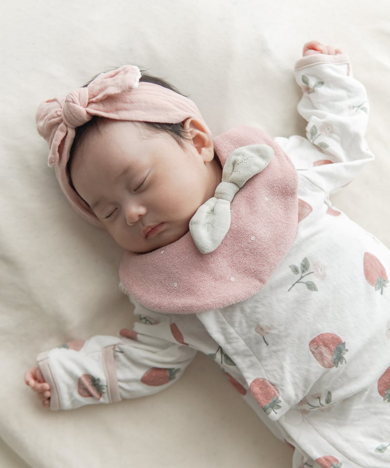 mocmof いちご柄かんたんロンパース 622-651042 | TAKARAYA ONLI