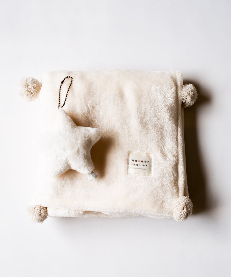 mocmof ブランケット お星様マスコット付き 622-475222 | TAKARAYA