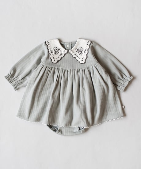 mocmof　刺しゅう衿おめかしロンパース　622-651062