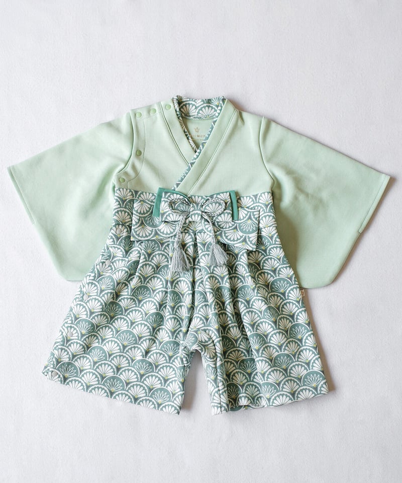 ノリ 即購入歓迎プロフ要確認ベビー袴 金鶴 ベビー袴 ♡ | KOLABO baby コラボベビー