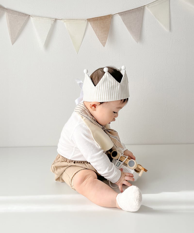 ユニベアのコスチュームのセット（シマ柄、帽子つき）