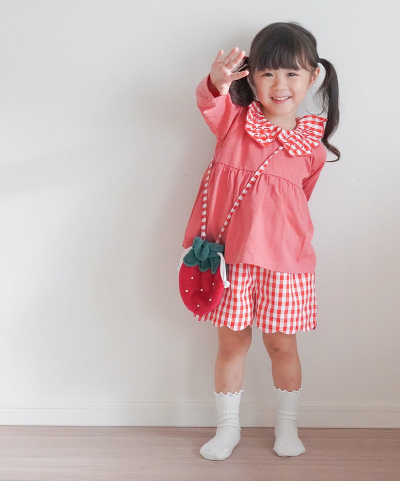 coto cotte いちごスカラップ刺繍衿Tシャツ 722-556024 | TAKARAY