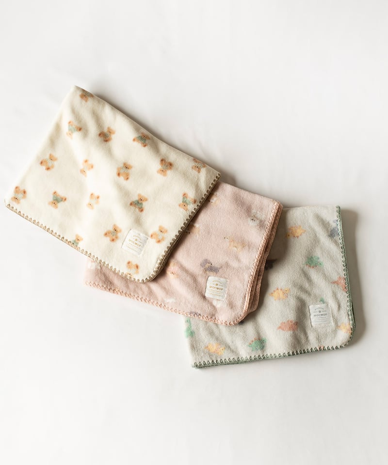 mocmof アニマル総柄3WAYブランケット 622-574241 | TAKARAYA O
