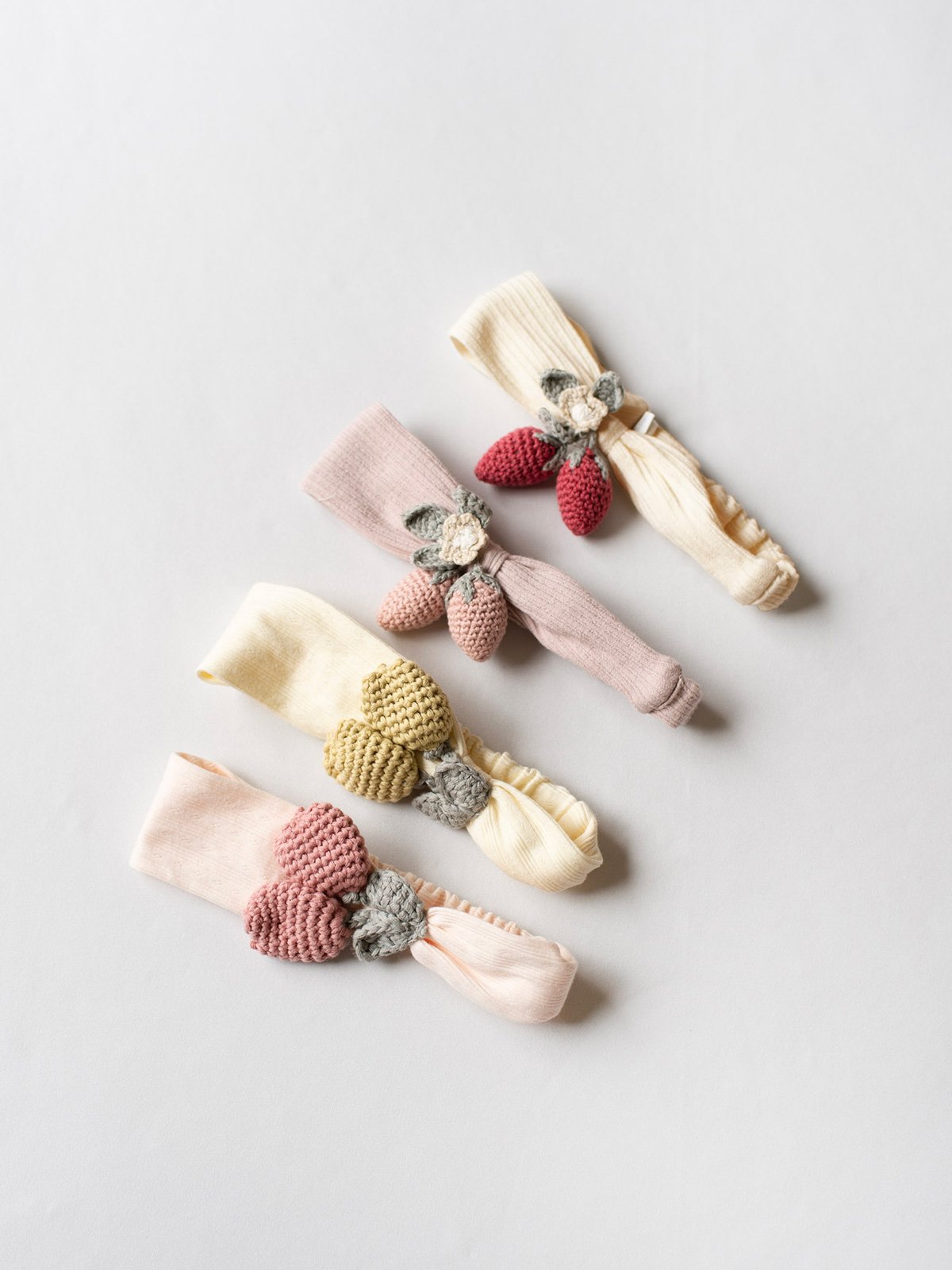 shu uemura モーグリ　ヘアバンド ヘアバンド シュウウエムラ モーグリ ノベルティ ファイナル