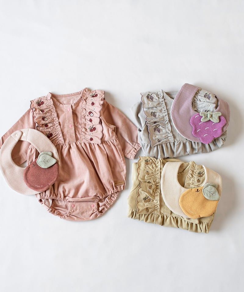 mocmof フルーツ刺繍ロンパース 622-574259 | TAKARAYA ONLINE