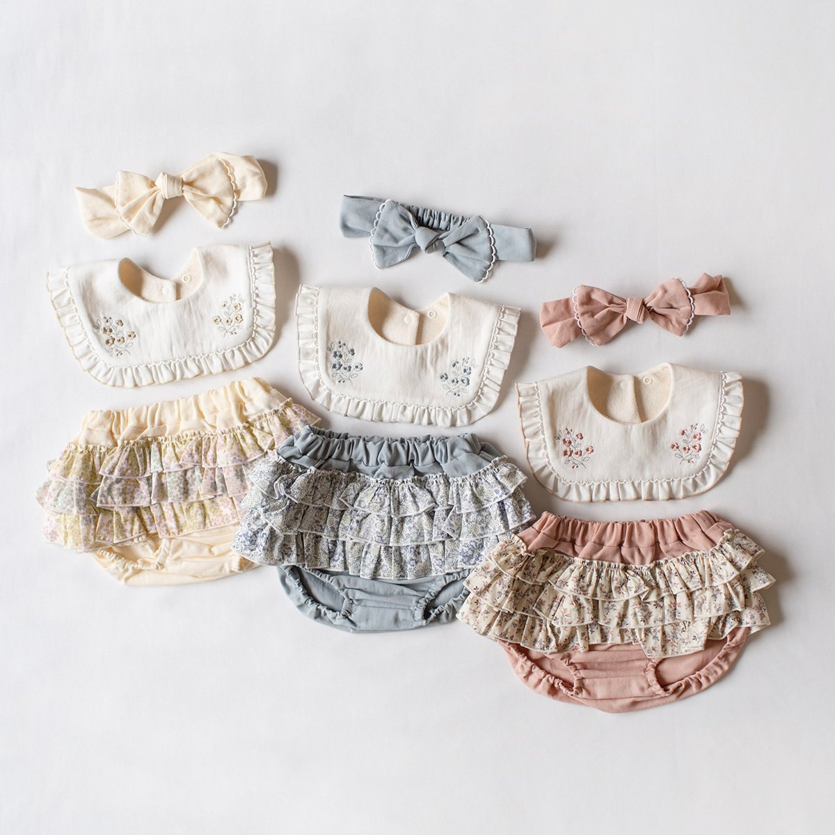 mocmof おめかしギフトセット（花刺しゅう）【箱入り】 622-650014