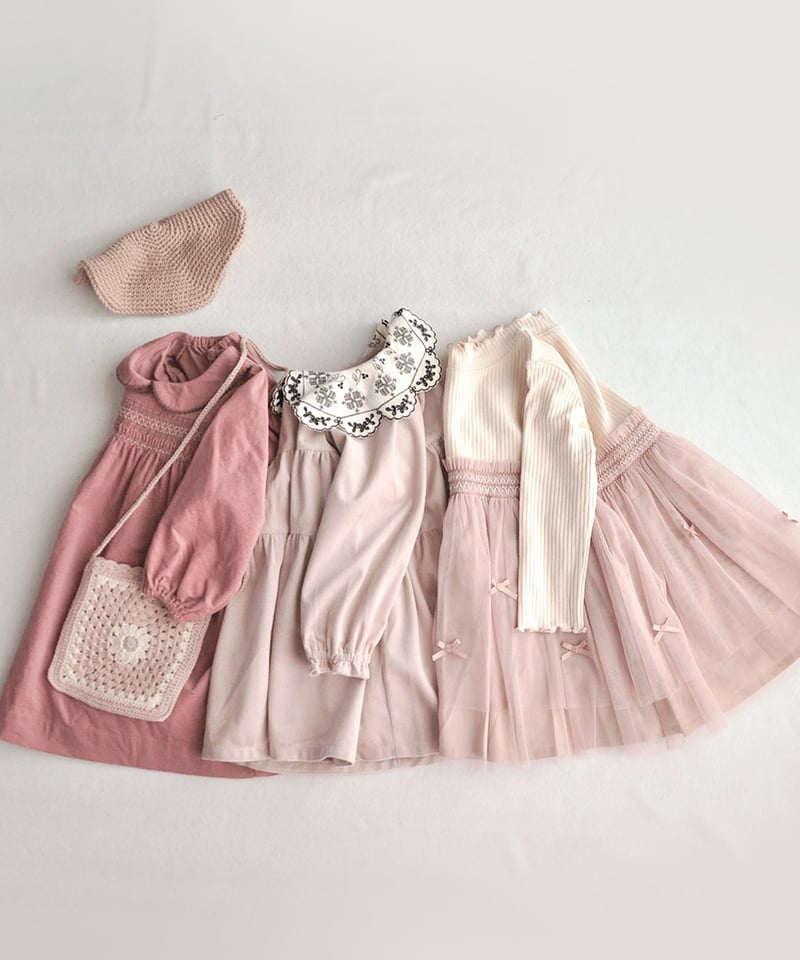 【試着のみ】リバティ　ローズザンジー　カシュクールワンピース　スモッキング刺繍 Amaia Kids - Moohren dress - Liberty Plum/Pink floral