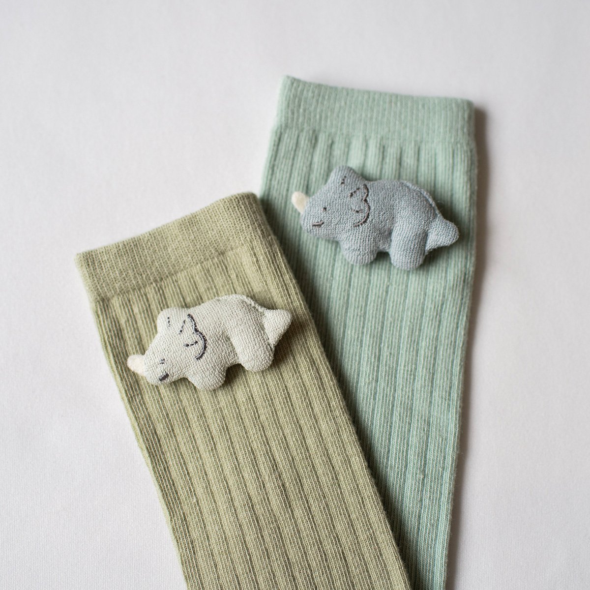 mocmof 恐竜 レッグウォーマー 622-556023 | TAKARAYA ONLINE