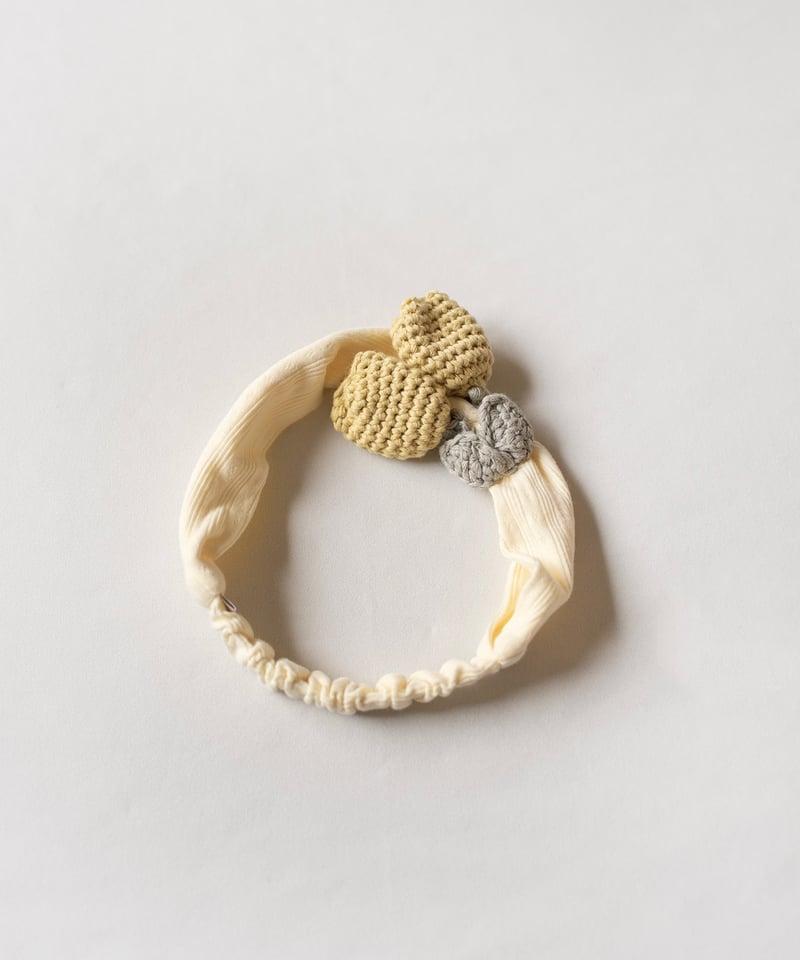 shu uemura モーグリ　ヘアバンド mocmof 編みモチーフ付きヘアバンド 622-651053 | TAKARAYA ONLI