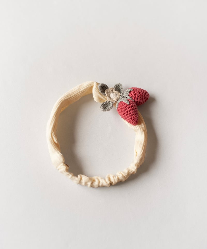 mocmof 編みモチーフ付きヘアバンド 622-651053 | TAKARAYA ONLI