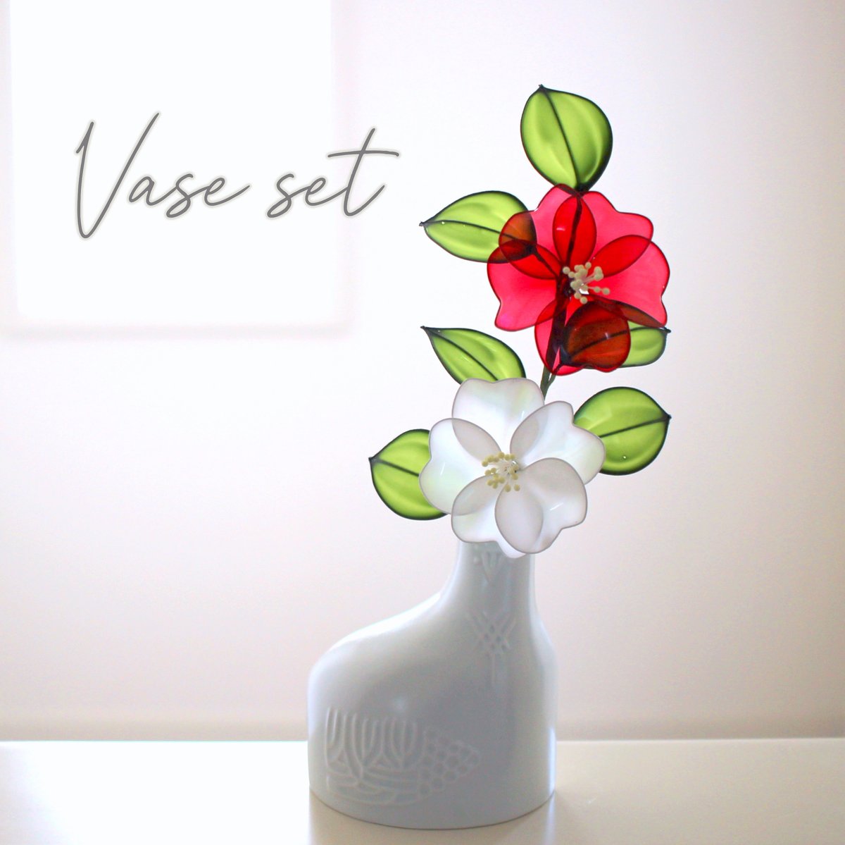 花瓶つき♪光に透ける椿〈Dip Art〉 | 透明創造室