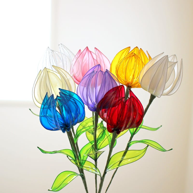 ガラスの花瓶つき♪光に透けるチューリップ〈Dip Art〉 | 透明創造室