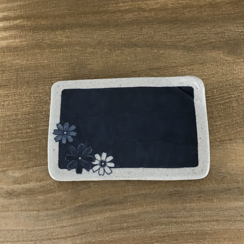 【レア】新品 辻 修窯 大皿 コスモス がいっぱい 菓子 皿 サイン 日本 高級 レア】新品 辻 修窯 大皿 コスモス がいっぱい 菓子 皿 サイン