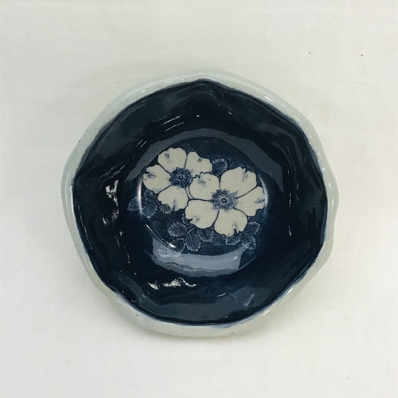 手びねり豆皿3点セット【薔薇・A】 | 辻修窯