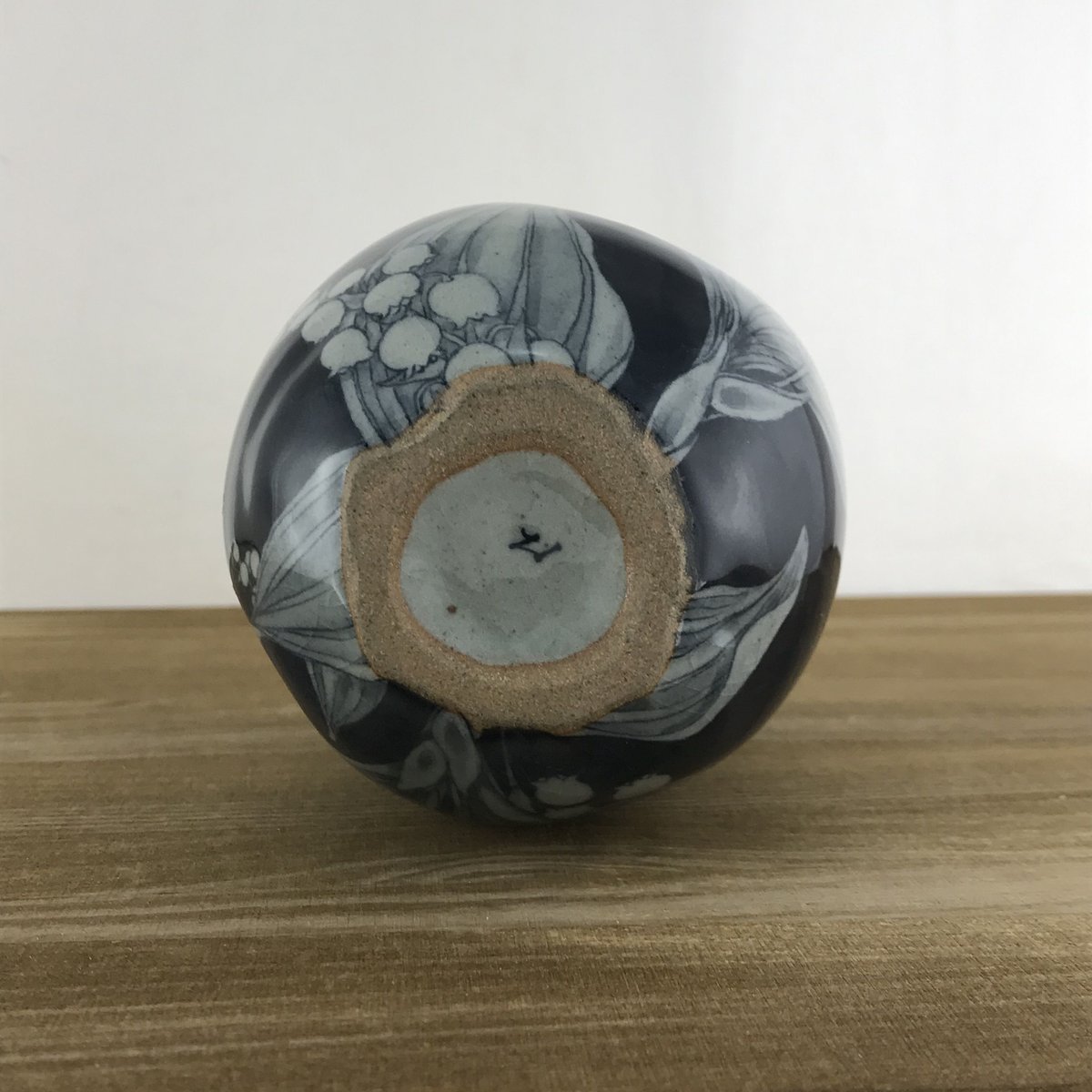 一輪挿し【スズラン】 | 辻修窯