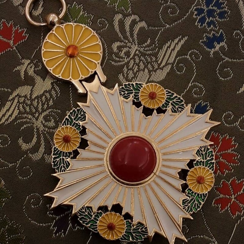 大勲位菊花大綬章 正章 大綬(飾り帯) セット 博物館品質精密複製