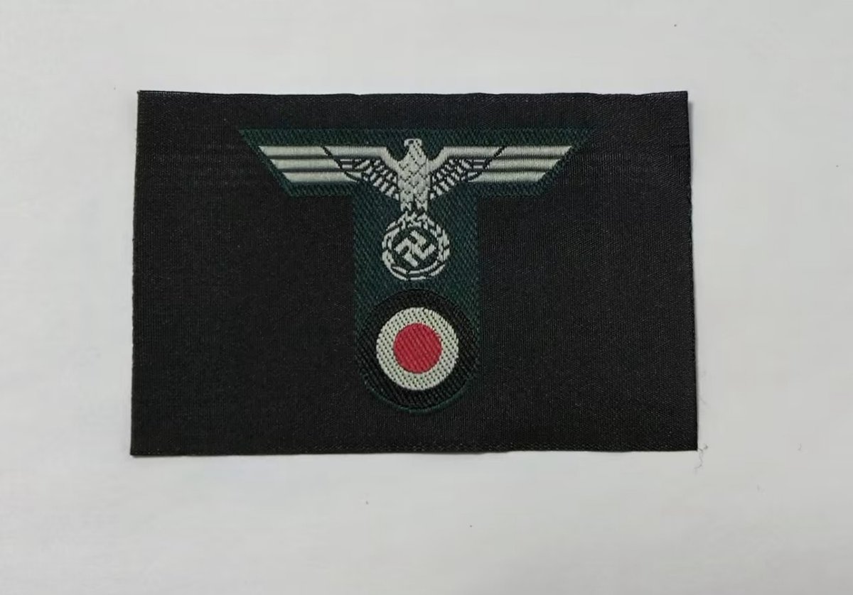 WW2ナチスドイツ軍 国防軍 初期型 陸軍山岳帽用 T型BEVO帽章 鷲