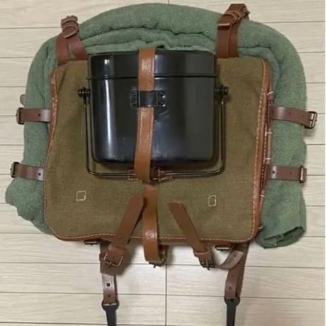 日本軍 昭五式背嚢 帝国陸軍兵用昭5式装備 、飯盒、毛布