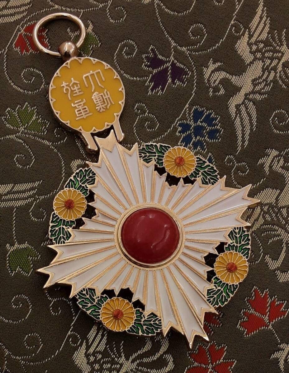 大勲位菊花大綬章 正章 大綬(飾り帯) セット 博物館品質精密複製