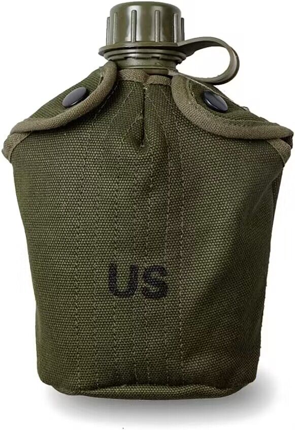 アメリカ軍　水筒　ヴィンテージ 米軍 軍隊　ベトナム　戦争　歴史　記念 アメリカ軍 米軍 M1961 ベトナム戦争 ABSエンジニアリングプラスチック