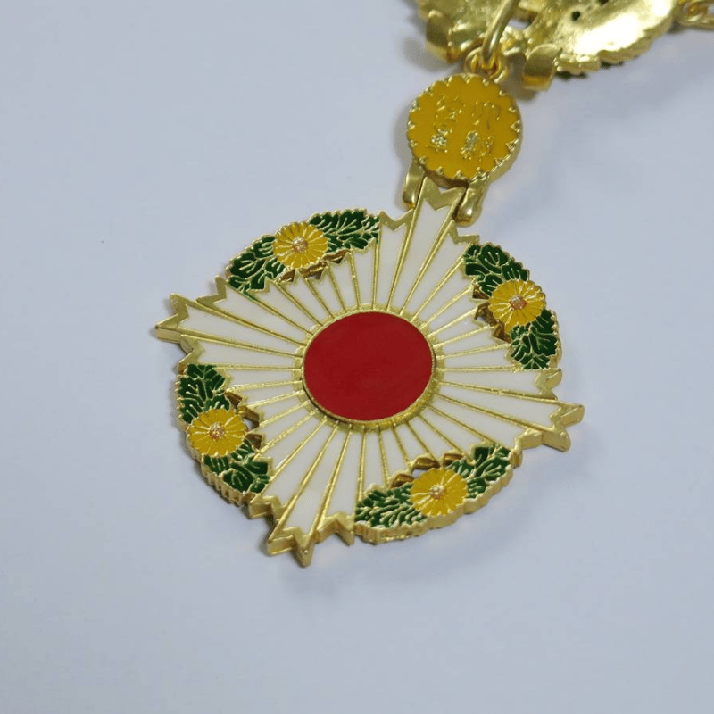 菊花章正章レプリカ 菊花章 正章 大勲位菊花大綬章 複製品 | MilitaryX's STORE