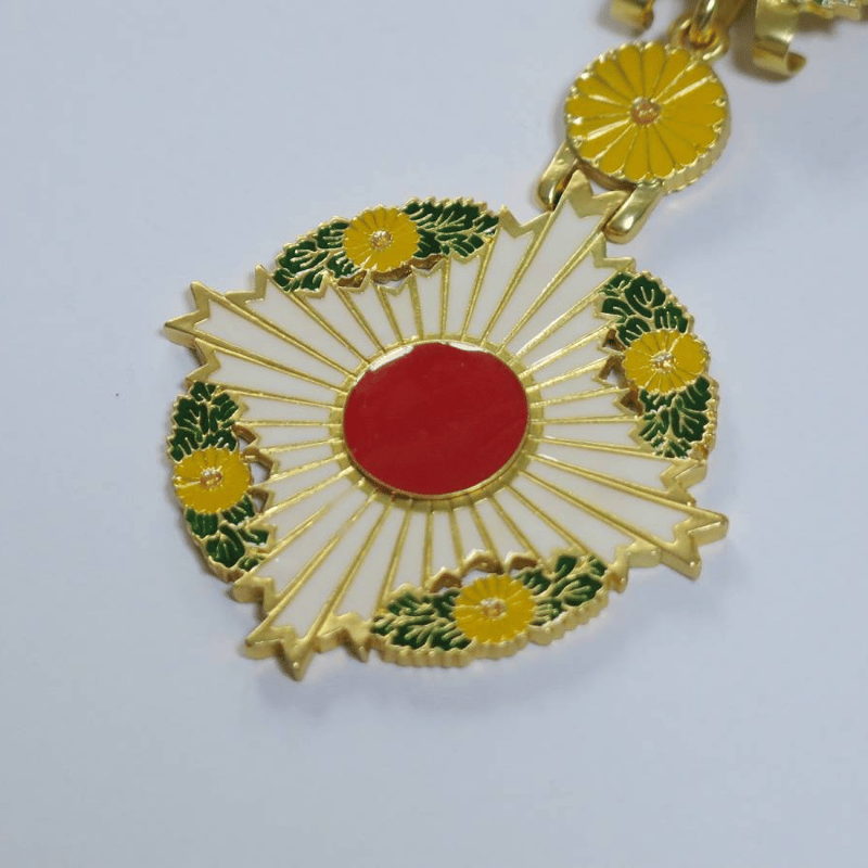 菊花大綬章 頸飾 レプリカ | MilitaryX's STORE 菊花大綬章 頸飾 レプリカ | MilitaryX's STORE