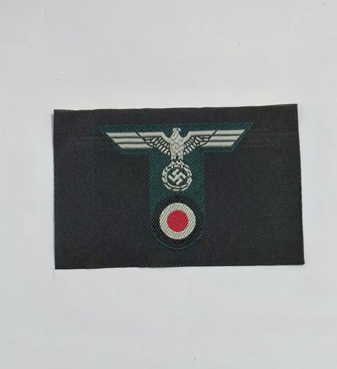 WW2ナチスドイツ軍 国防軍 初期型 陸軍山岳帽用 T型BEVO帽章 鷲
