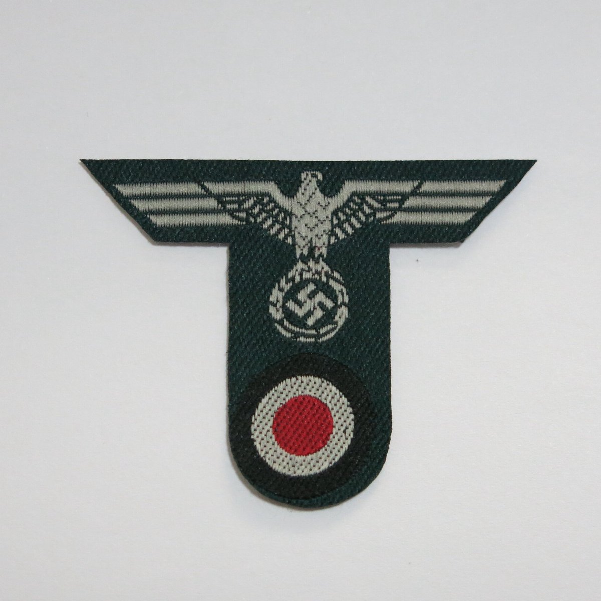 WW2ナチスドイツ軍 国防軍 初期型 陸軍山岳帽用 T型BEVO帽章 鷲