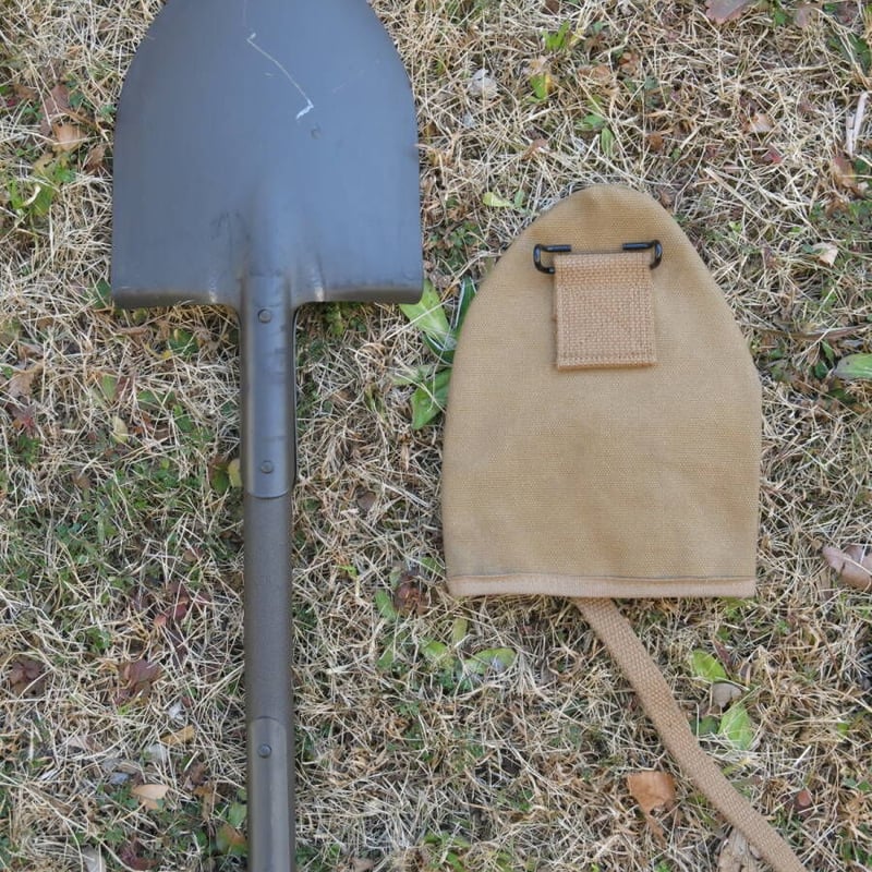 WWIIアメリカ軍 M1910型スコップ＆カバーのセット（レプリカ ）Tボーン WWIIアメリカ軍 M1910型スコップ＆カバーのセット（レプリカ ）T