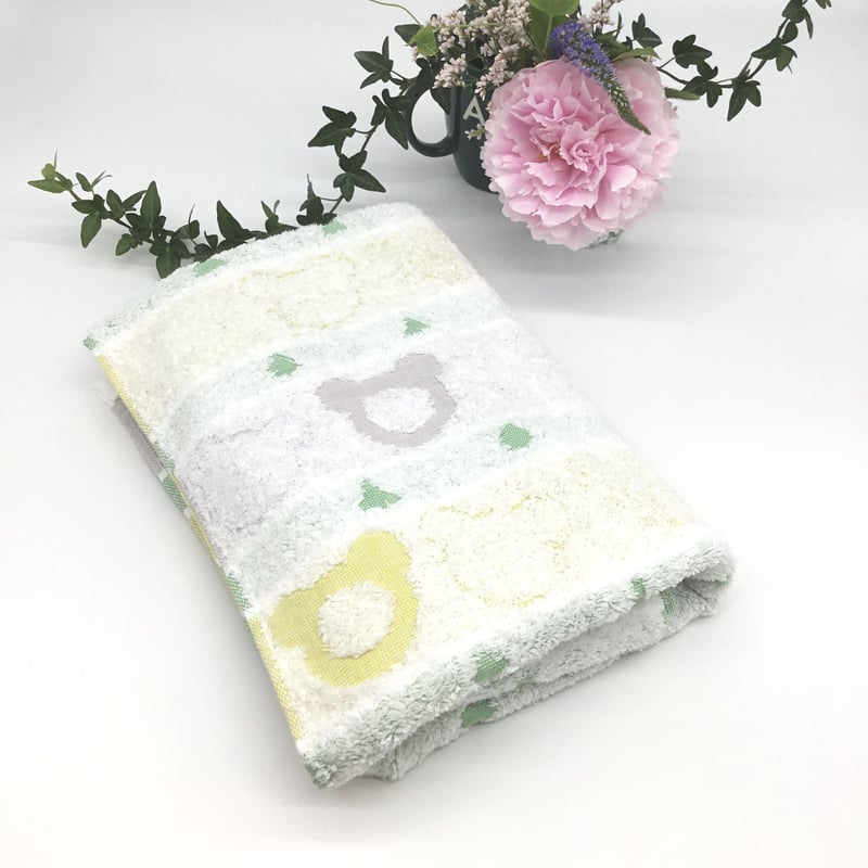 くまさんのジャガードバスタオル・くまさんのネームタグ付き | 泉州