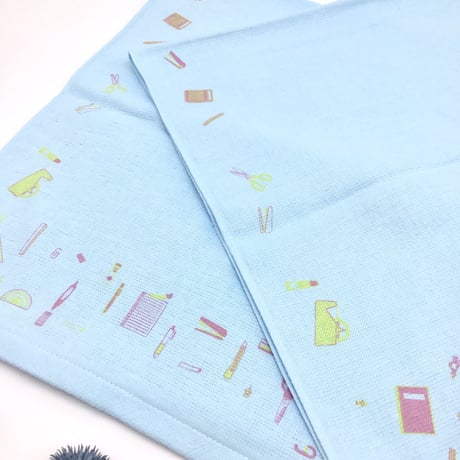 3枚以上お買い上げがお得！(¥366/1枚)　くまさんの大人可愛い❣️片面パイル・プリントフェイスタオル