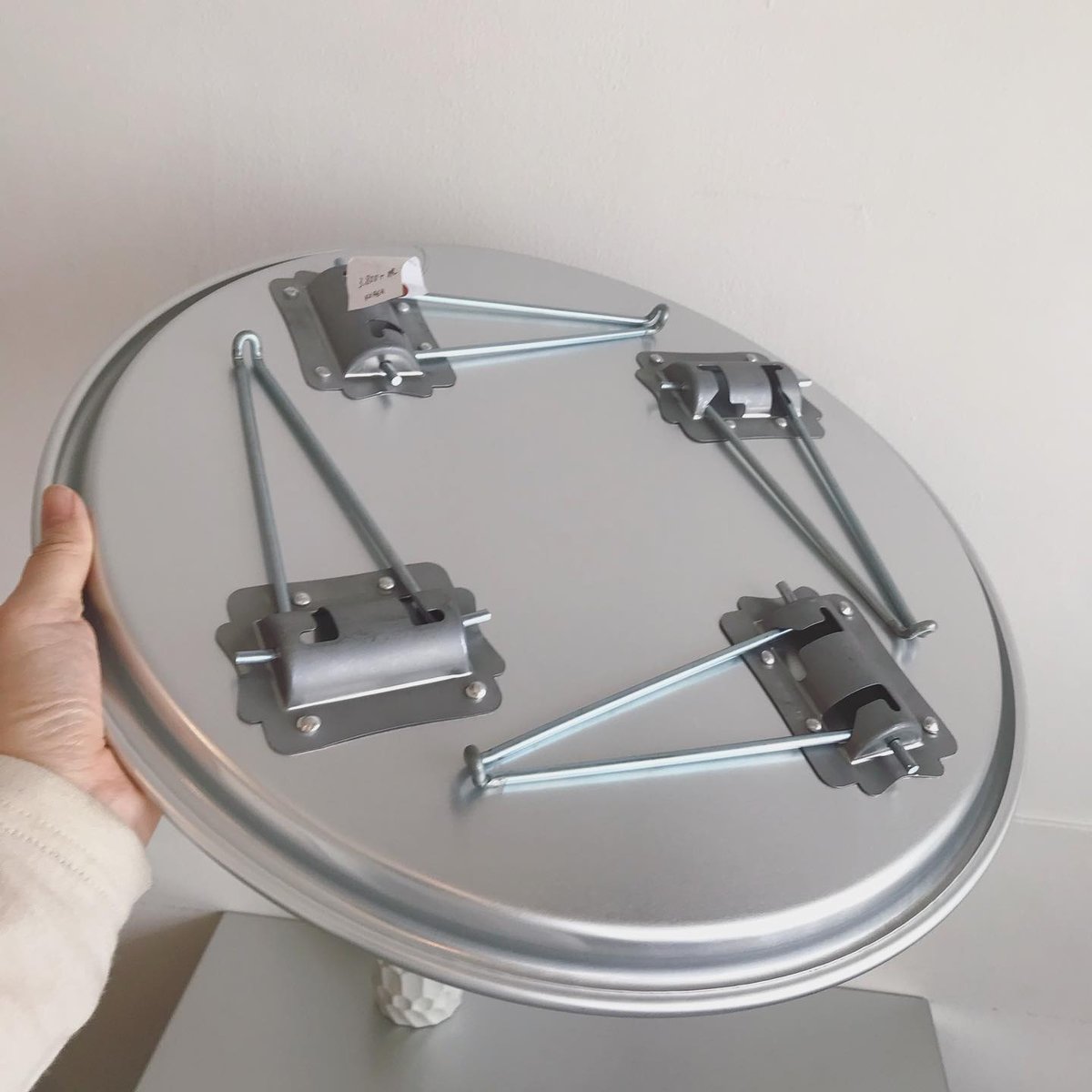 【激レア・希少・極小サイズ】古道具の風合いを楽しむミニちゃぶ台（直径42cm） アルミのミニちゃぶ台 | DAIYA MAISON