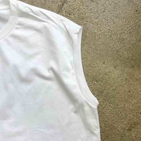 WeeKday*OVERSIZED SLEEVELESS TOP