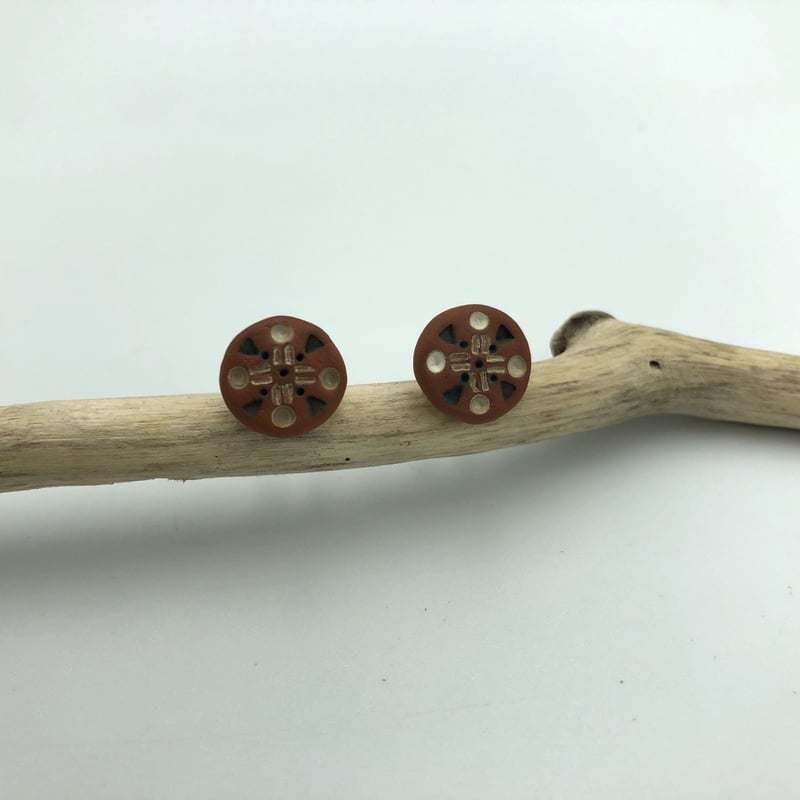 471鳥の丸焼きピアス 471鳥の丸焼きピアス 471鳥の丸焼きピアス アクセサリー