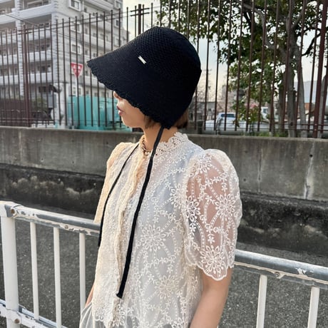 麦チョコ　ショッピングの前に見てね♡ 様 トラノイ ブラウス 白 黒 2点 トラノイ | STORES