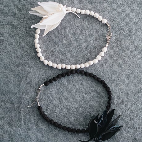【WHYTO.】2way sheer leaf necklace/brooch