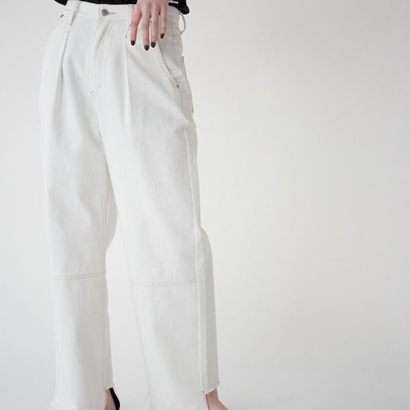 YENN 】HIGH RISE TUCK WIDE DENIM PT white | Sel