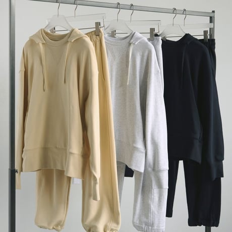 anuke | STORES