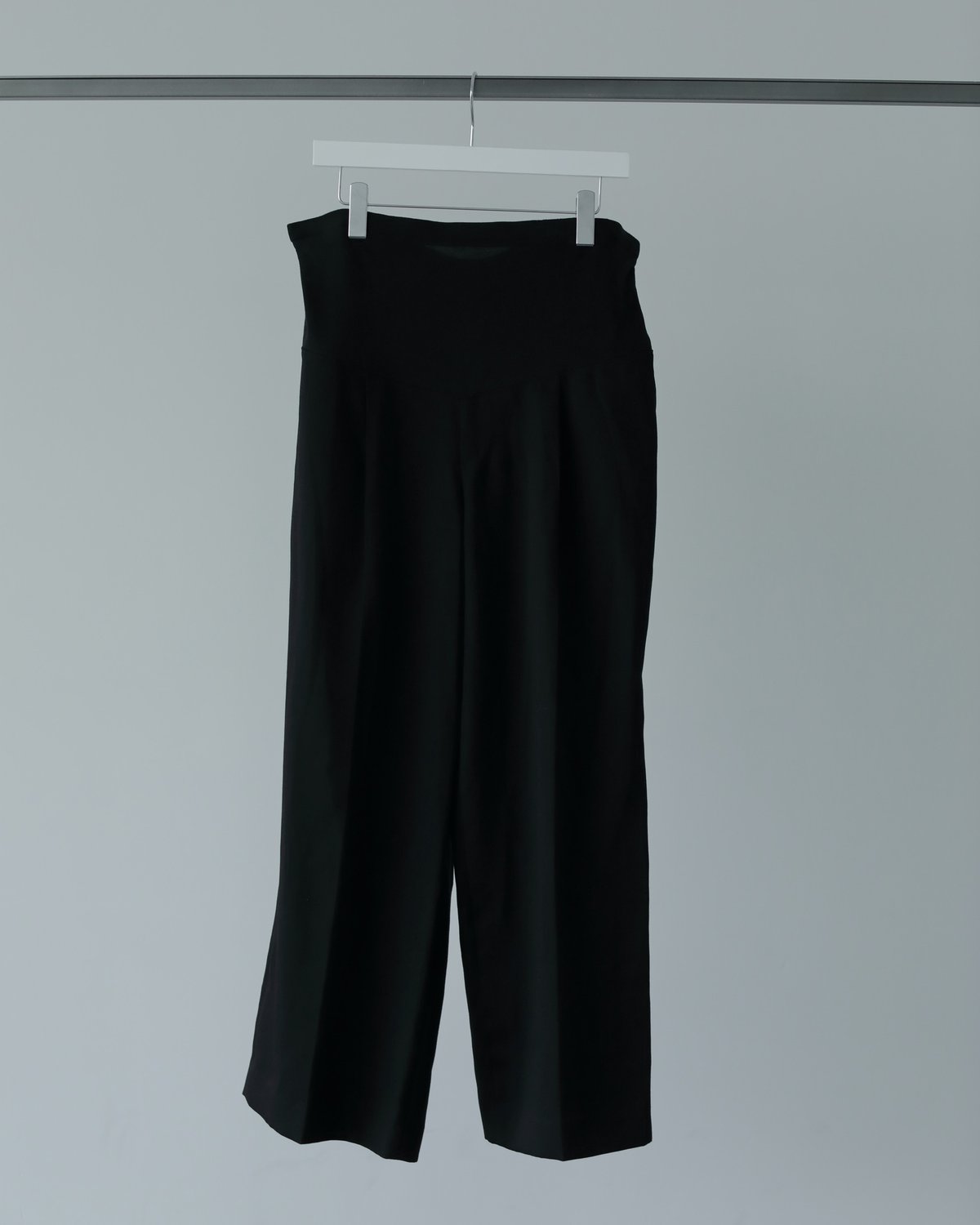 【Reha.】Tuck Wide Pants マタニティパンツ36 anuke anuke（アンヌーク） Reha. Tuck Wide Pants 26春夏予約【72410701
