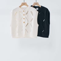 【YENN】CUT OUT PATTERN VEST